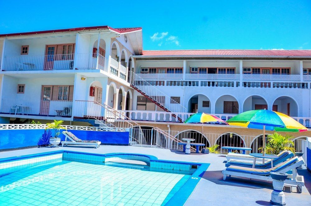 Marine View Hotel Ocho Rios Exterior photo